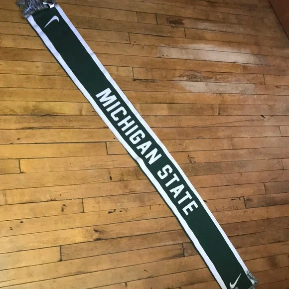 Nike Michigan State Green & White‎ Scarf