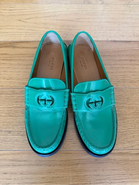 Gucci Women’s Green Leather Loafers