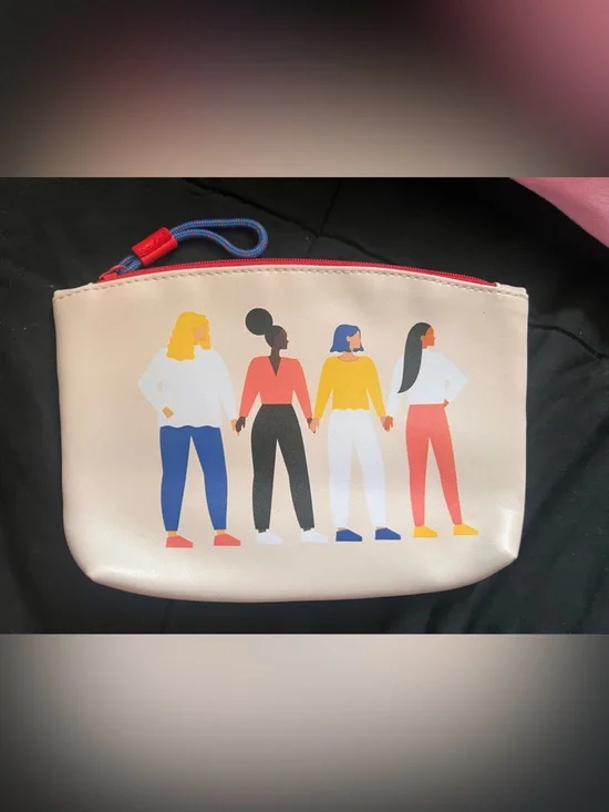 ipsy Beige Cosmetic Bag with Multicolor Women Graphic and Red Zipper