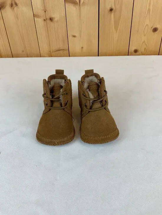 Baby Ugg Brown Boots, 1103500l- Size 0/1