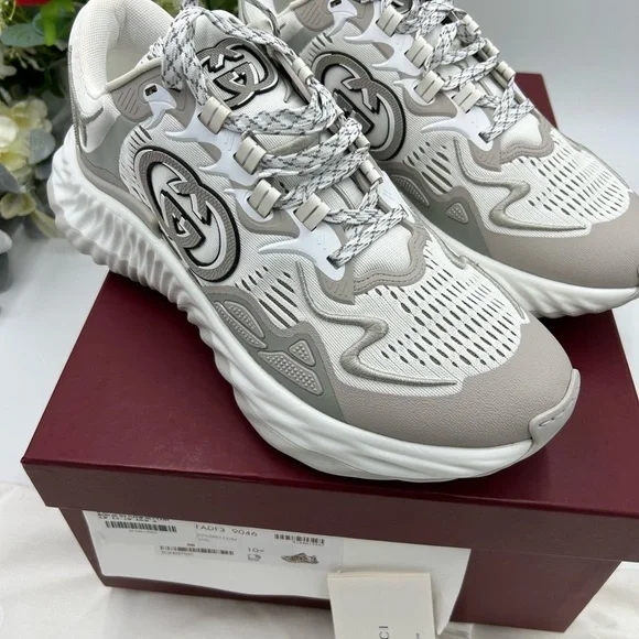 Men's Gucci ripple sneakers interlocking G logo size 10.5 made in Italy