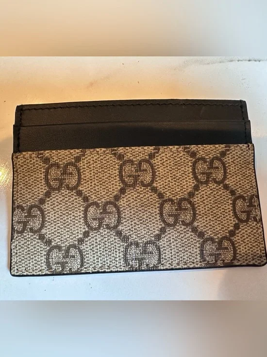 Gucci Supreme Monogram Card holder Beige Black