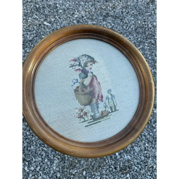 Vtg Wooden‎ Side Pedestal Table Needlepoint Top