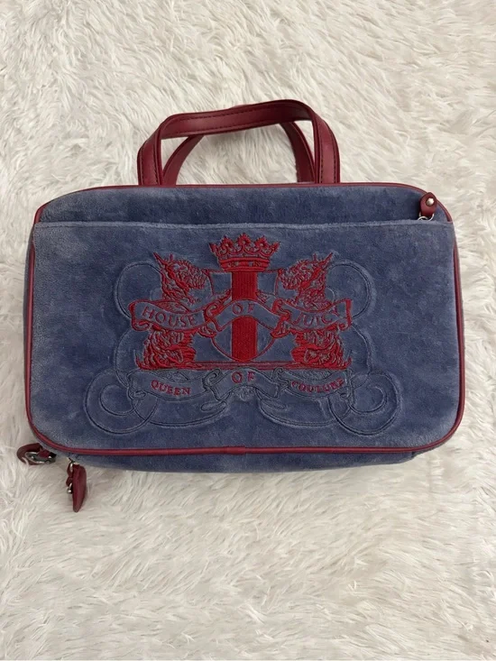 EUC Y2K Juicy Couture Velour Cosmetics Bag!