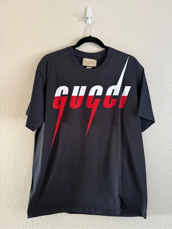 Gucci Black Short-Sleeve Logo Tee with Red and White Graphic