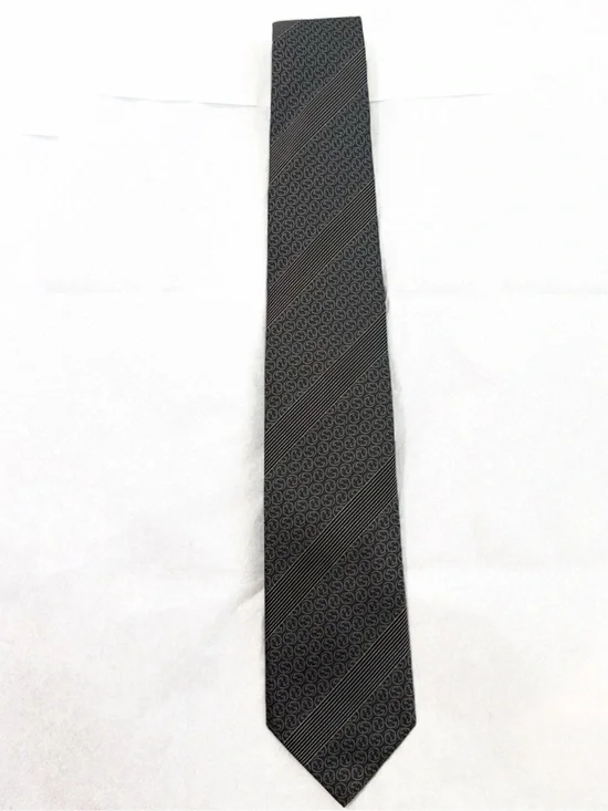 Gucci Classic Dark Grey Men's Textured Stripe and GG Tie NWT