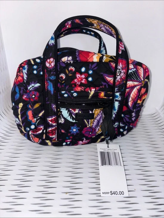 NWT Vera Bradley Floral Quilted Cosmetic Case Black Multicolor Foxwood print