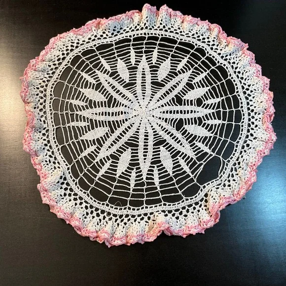 Vintage Crochet Doily White with Pink Edging Round Handmade‎ Table Décor