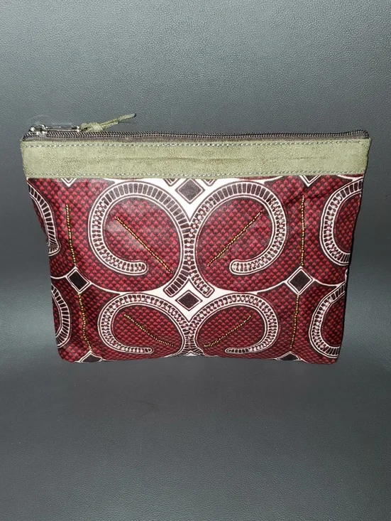 Schwari Geometric Abstract Zippered Pouch
