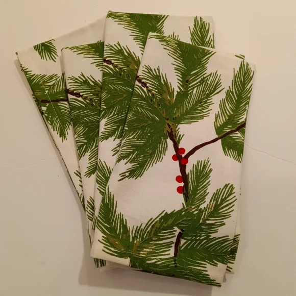 NWOT Crate & Barrel Pinebough Cloth Napkins 21