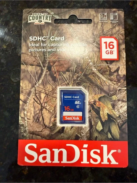 SanDisk SDHC Card 16gb New