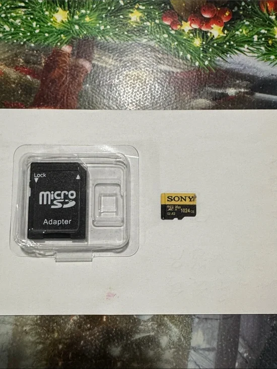 Sony 1024GB microSDXC Card and Black Adapter - Black/Gold