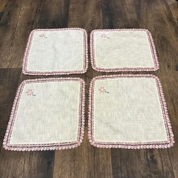 Set of 4 Vintage Handmade Linen Napkins Pink Crochet Trim Embroidered Floral