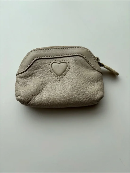 Brighton Cream Leather Heart Zip Coin Pouch or Jewelry Travel Bag