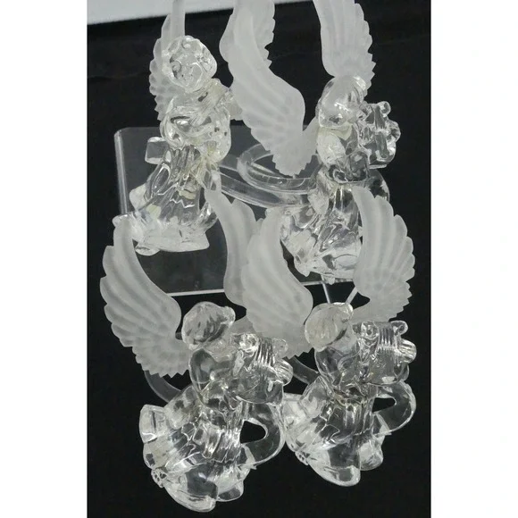 Set of 4 Vintage Clear Acrylic Angel Napkin Rings Frosted Wings Musical Cherubs