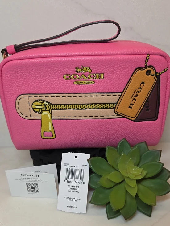 Coach Dempsey Boxy Cosmetic Case 20 with Trompe L'Oeil Print