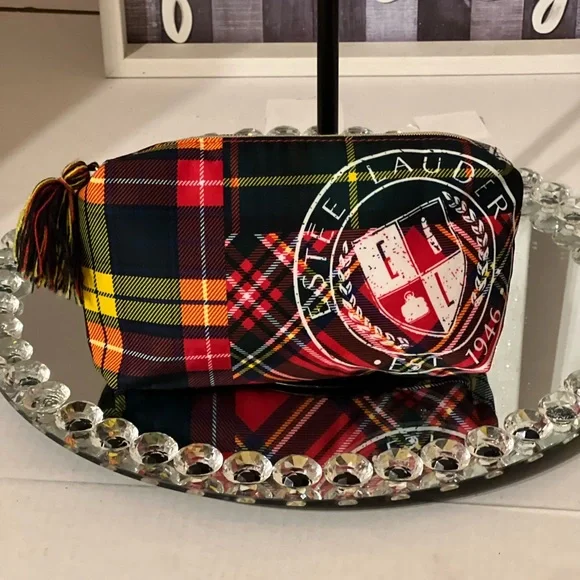 Estee Lauder  NWOT Vibrant Plaid Cosmetic Bag