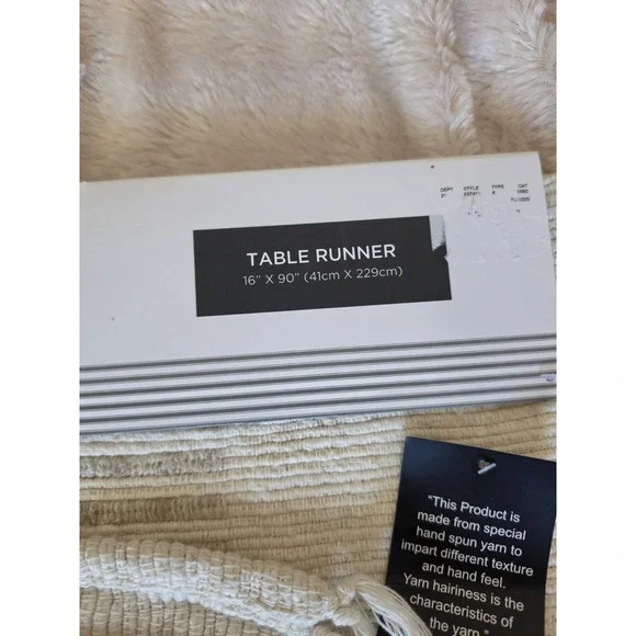 The Farmhouse Rachel Ashwell Table Runner 16