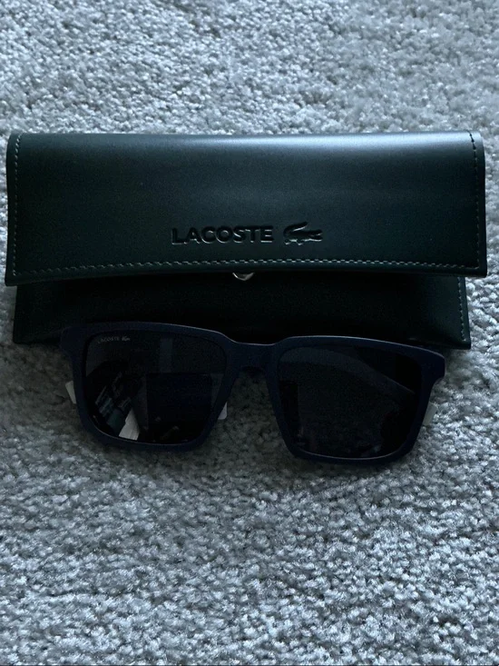 LacosteRectangular Sunglasses with Case - Matte Blue