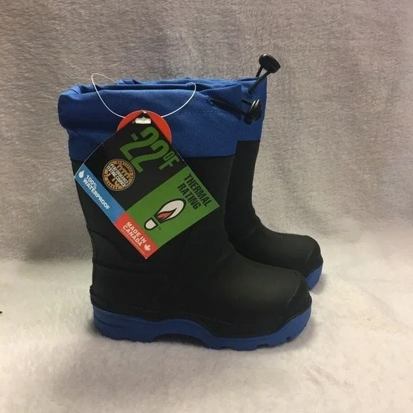 New with tags‎ Boys winter boots 9