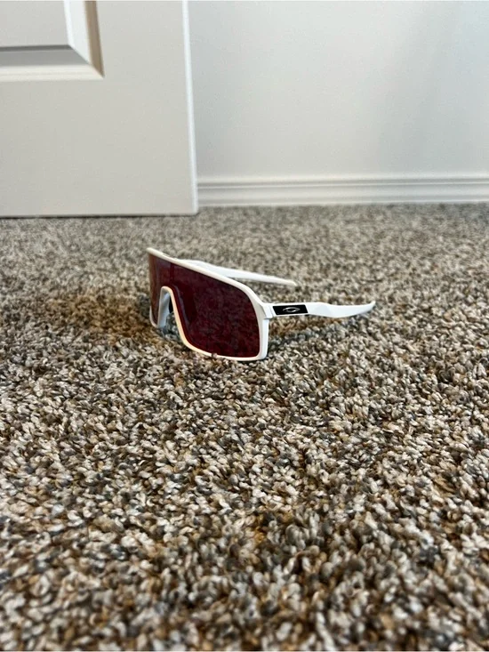 Oakley Sutros Polarized Lens