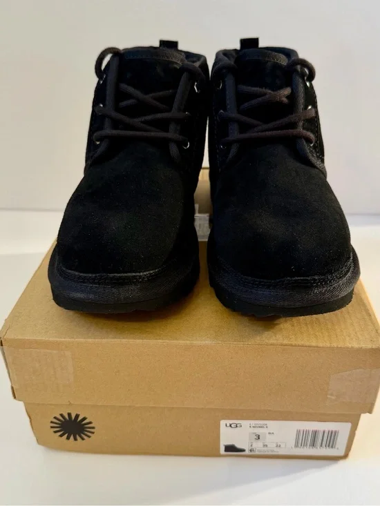 UGG Little Kids Kid's Neumel II Boot Sz 3