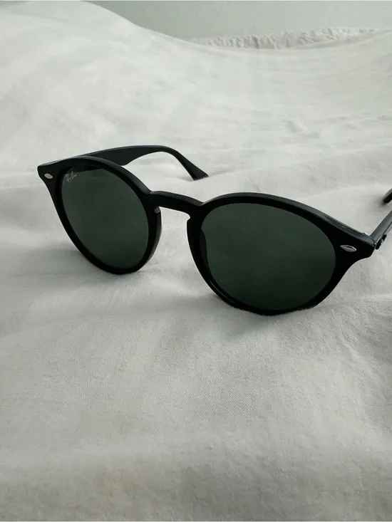 Ray-Ban Black Frame Sunglasses