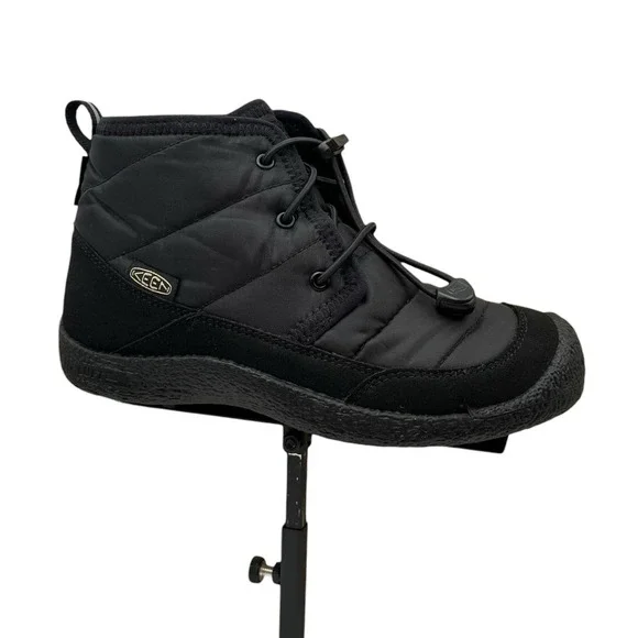 KEEN Youth Boys Girls Howser II Waterproof Insulated Chukka Boots Size 3 Black