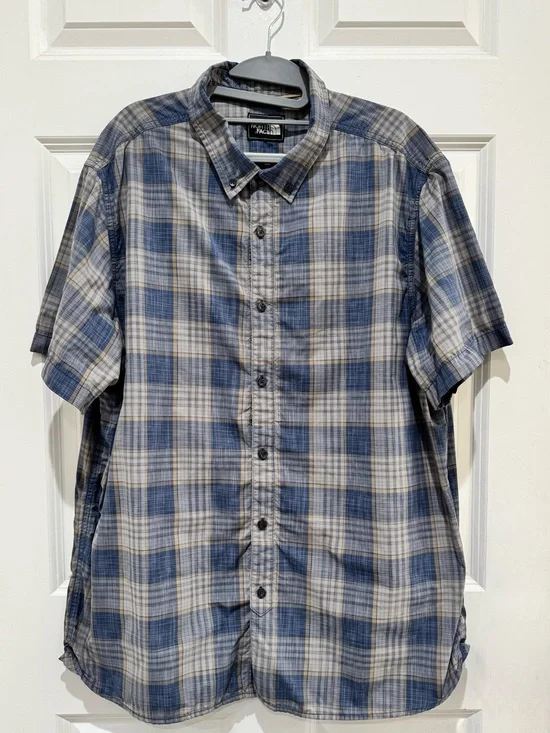 North Face Men’s Short Sleeve Button Up Shirt Sz XXL / TG Blue Plaid