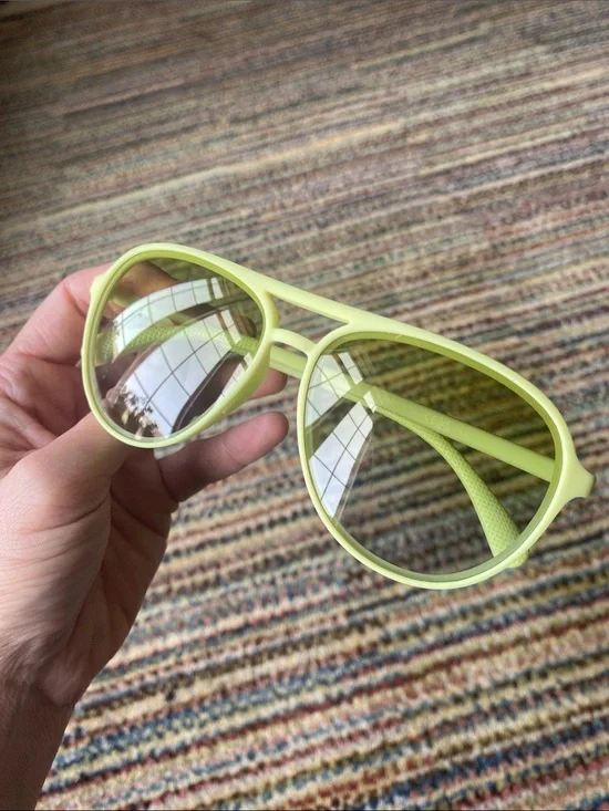 Goodr Lime “Margs in First Class” Mach G Aviator Sunglasses unisex