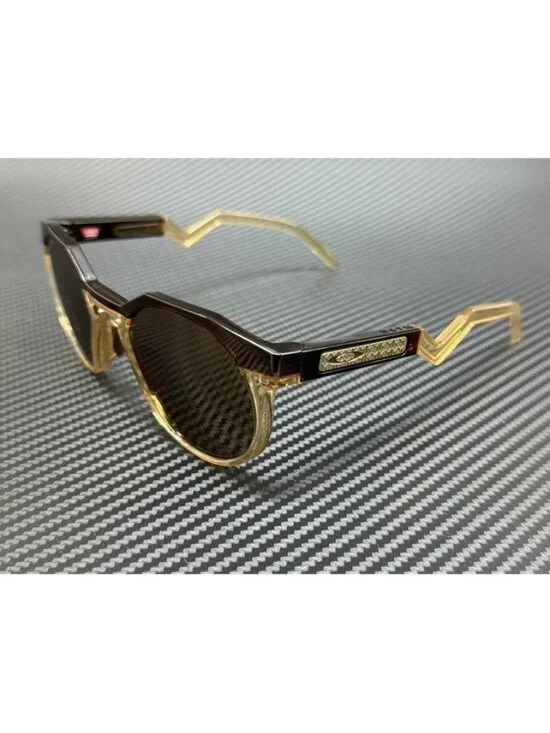 New Oakley Men Dark Amber Sunglasses 52-21-142