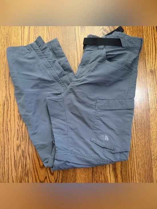 The North Face Gray Men's Activewear Outdoor Pant/Short Size 32