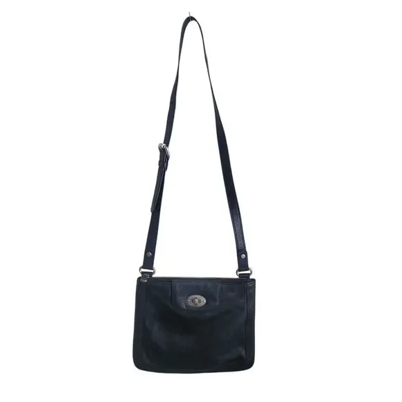 Fossil Turn Lock Crossbody Bag Purse Black Pebbled Leather Classic Career Casual