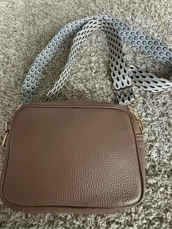 Everyday Crossbody Bag Pom Pom London Elie Beaumont  Taupe Patterned Strap nwot