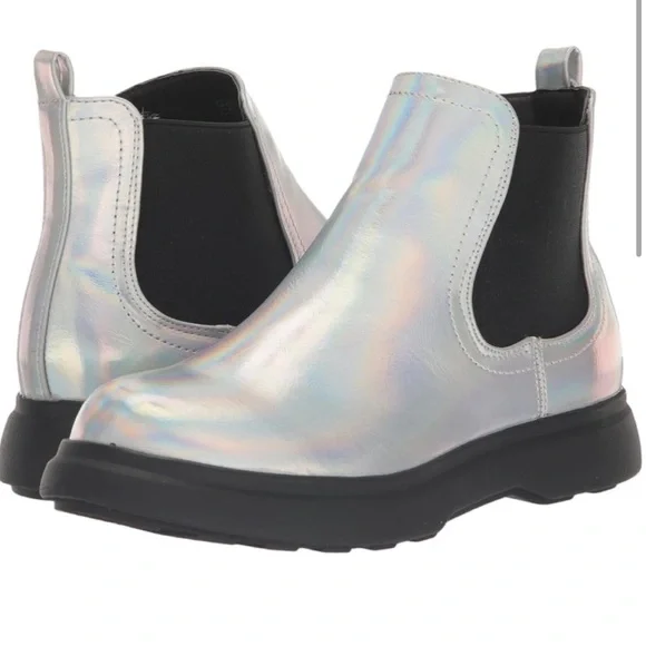 New DV Dolce Vita Cole Ankle Boots Iridescent Metallic Moon Boots Sz 4