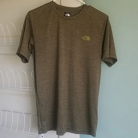 The North Face Hyperlayer FlashDry Crew Shirt Short Sleeve Tee Technical Outdoor