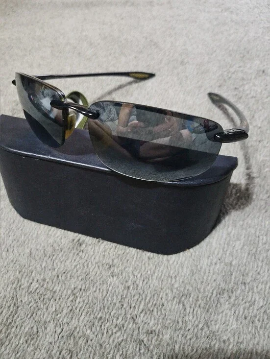 Maui Jim Ho'okipa Mens  rimless polarized sunglasses