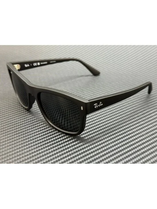 New Ray-Ban Men Matte Black Sunglasses 56-21-145