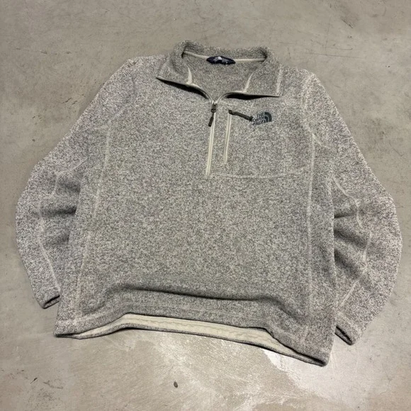 Gray North Face Fleece‎ Quarter Zip