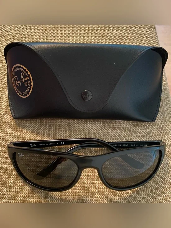 Sporty Sleek Ray-Ban RB4114 Predator Black Wrap Sunglasses Case And Cloth