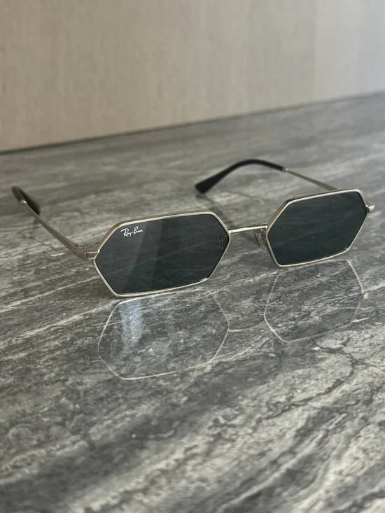 BRAND NEW Ray-Ban RB3728 Gold Sunglasses