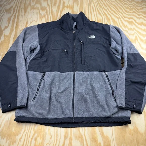 The North Face Denali Fleece Jacket Mens XL Gray Black Full Zip Heavyweight Coat
