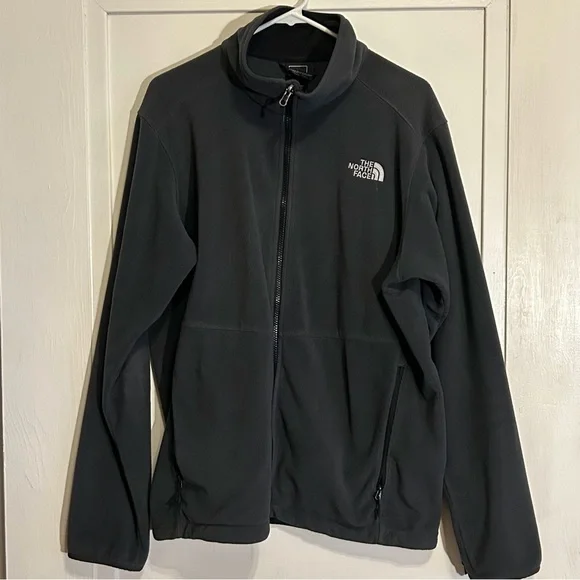 The North Face zip-front fleece Black Men’s Size Large