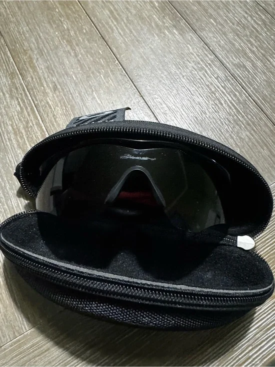 Oakley M2 Frame XL Sunglasses Red/Black Shield Sport Cycling Running w/ Case