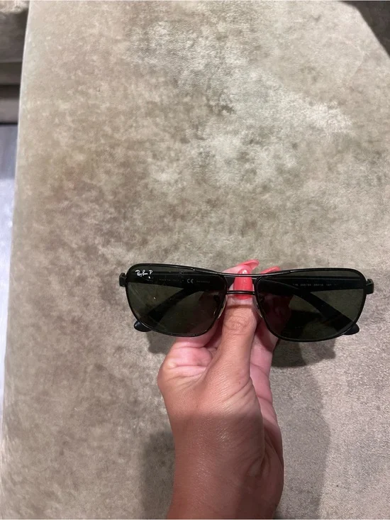 Ray-Ban Black Rectangular Metal Sunglasses with Dark Green Lenses
