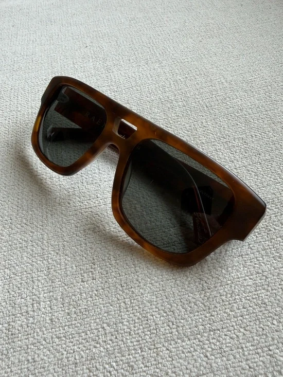 RAEN Oversized Tortoiseshell Sunglasses with Dark Lenses