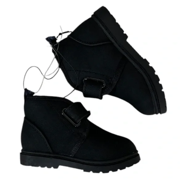 Cat & Jack Black Magnus Shoes Sherpa Lined Ankle Toddler Boots Size 5