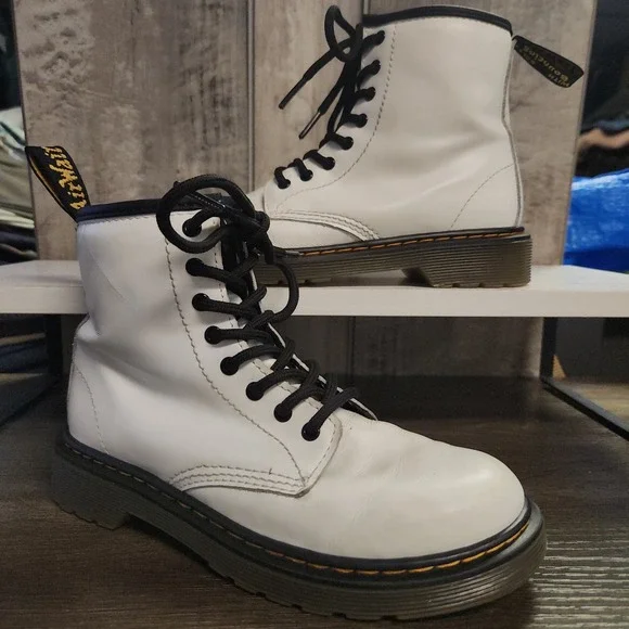Dr Doc Martens 1460J Combat Boots Kids Size 2 White Leather Lace Up Side Zip