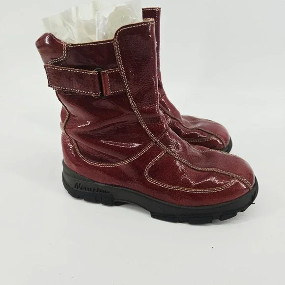 Naturino girls Red patent leather boots size‎ 32 US Girls size 2 zip closure