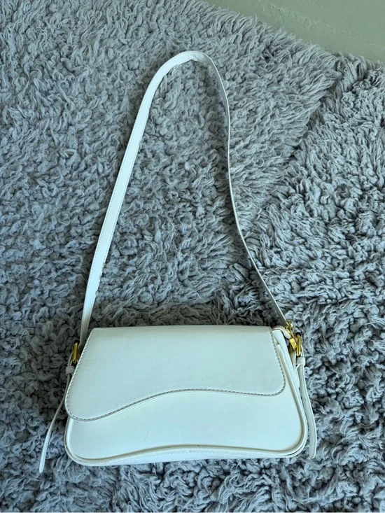 White Women's Leather Crossbody Shoulder Bag